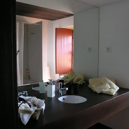 Casa de hóspedes Paco De Pombeiro - Turismo De Habitacao 4*