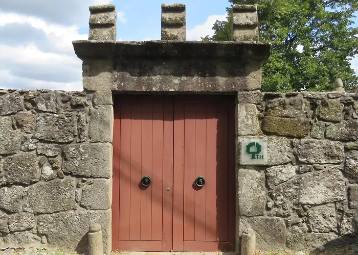 Paco De Pombeiro - Turismo De Habitacao בית הארחה פלגראס