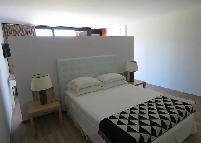 Paco De Pombeiro - Turismo De Habitacao פלגראס